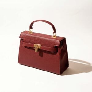 The Iselle Edit : The Top Handle Bag